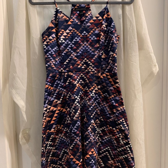 Banana Republic Fit and Flare Triangle dress - Picture 5 of 5